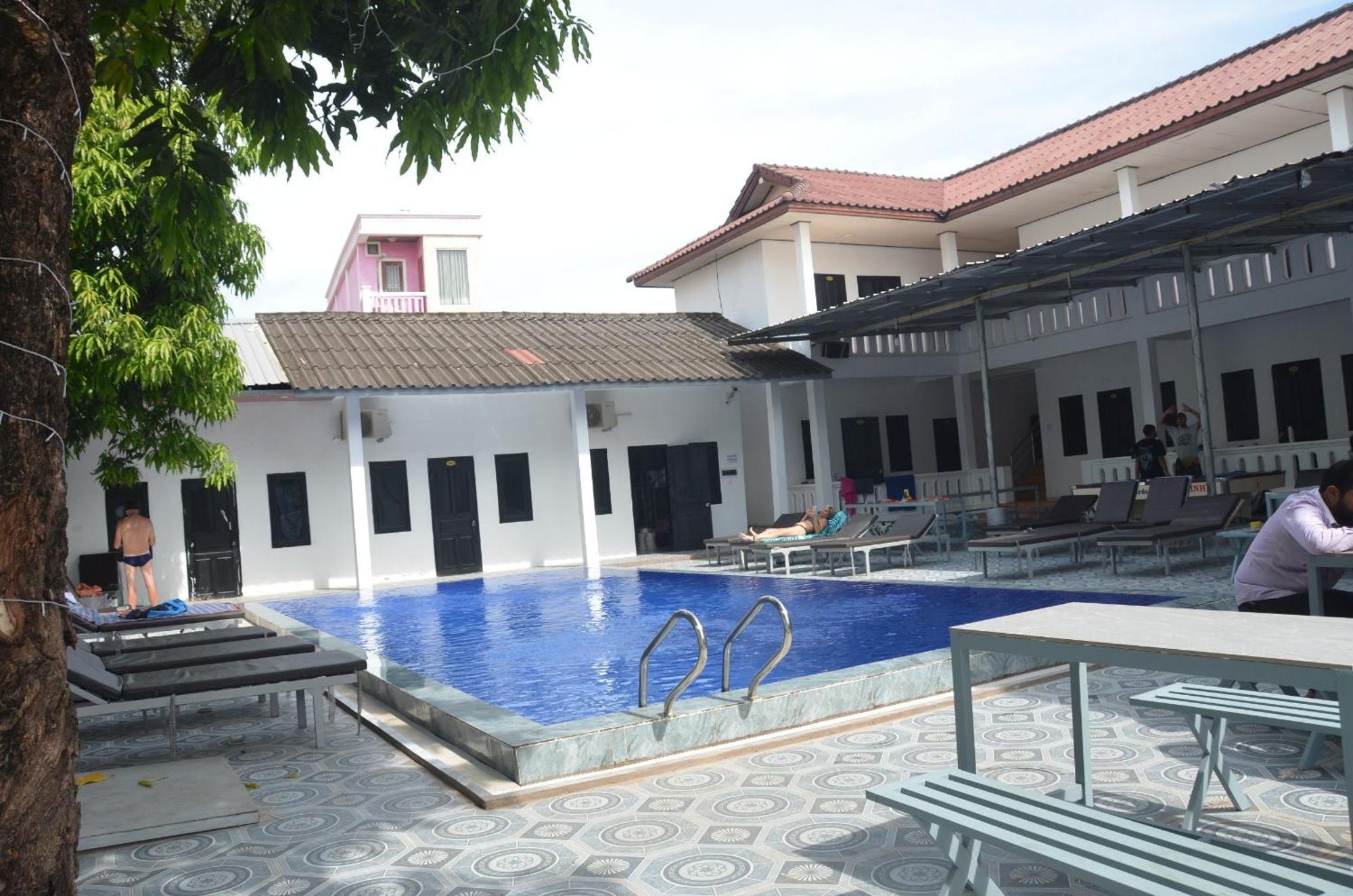 Top One Backpacker Hostel Vientiane Buitenkant foto