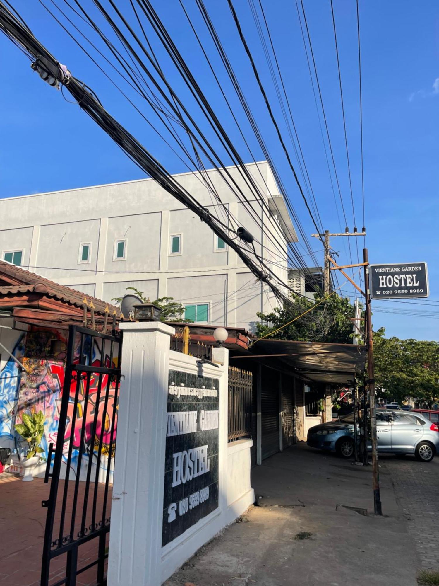 Top One Backpacker Hostel Vientiane Buitenkant foto